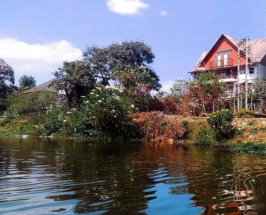 Sisiram River Side Munnar Eksteriør billede